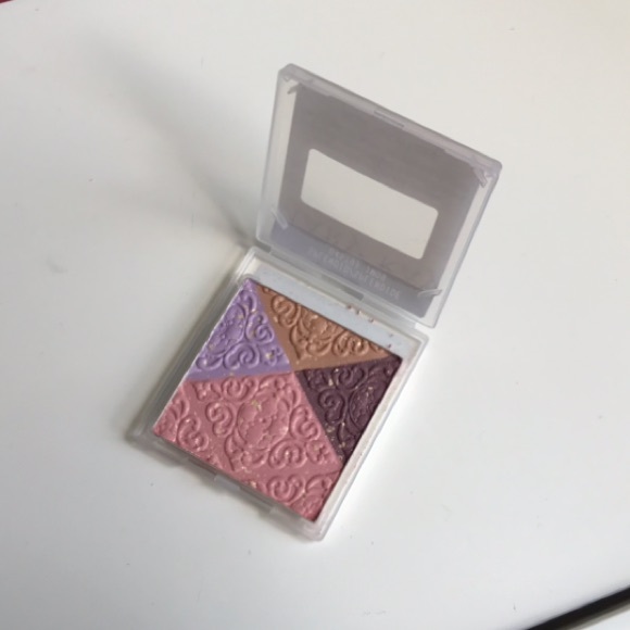 Mary Kay Limited-Edition Eye Cheek Powder - Picture 4 of 7